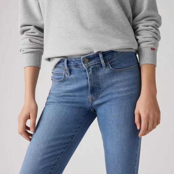 Levi's 711 Skinny Jeans (28) - Picture 7 of 8